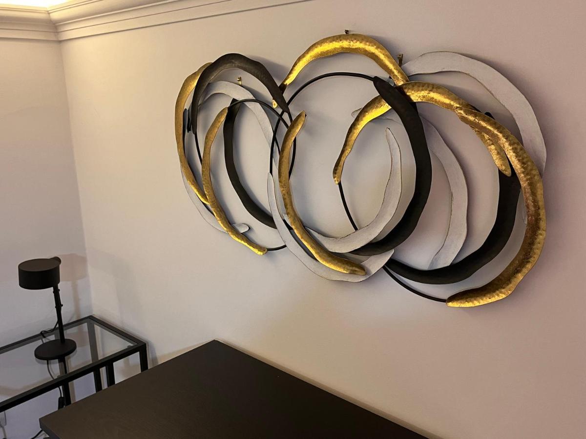 Goldcentral Apartment Akacfa Budapest Esterno foto