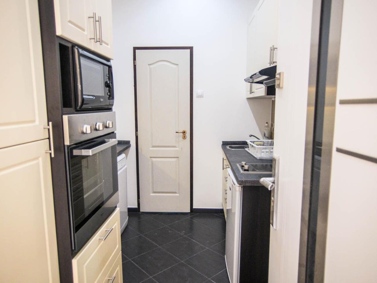 Goldcentral Apartment Akacfa Budapest Esterno foto