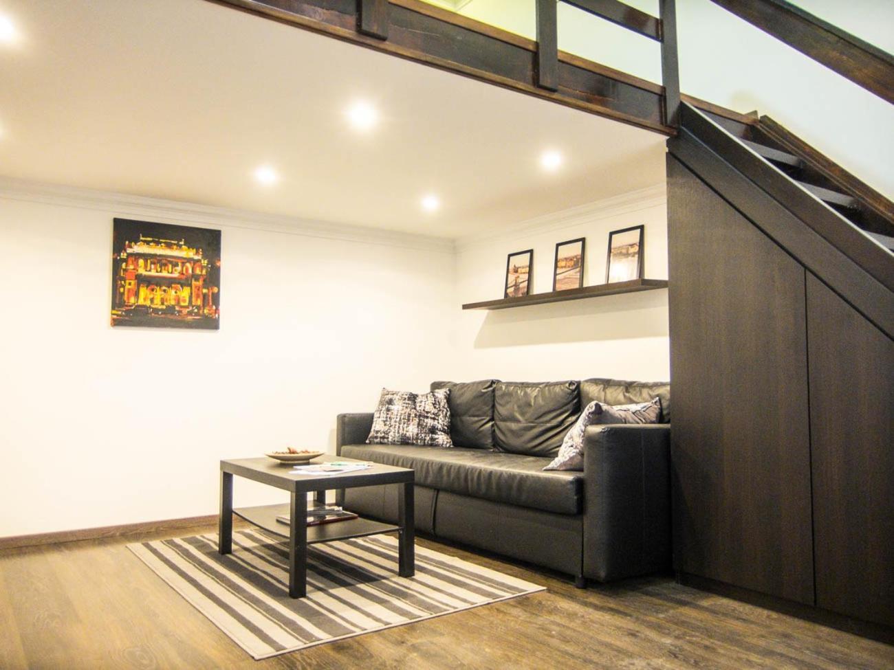Goldcentral Apartment Akacfa Budapest Esterno foto