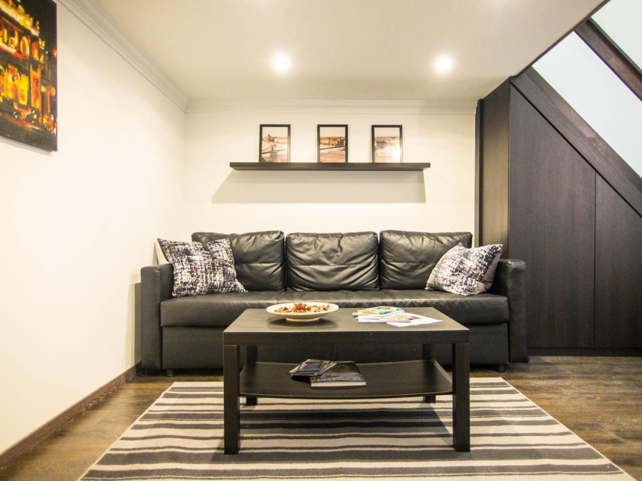 Goldcentral Apartment Akacfa Budapest Esterno foto